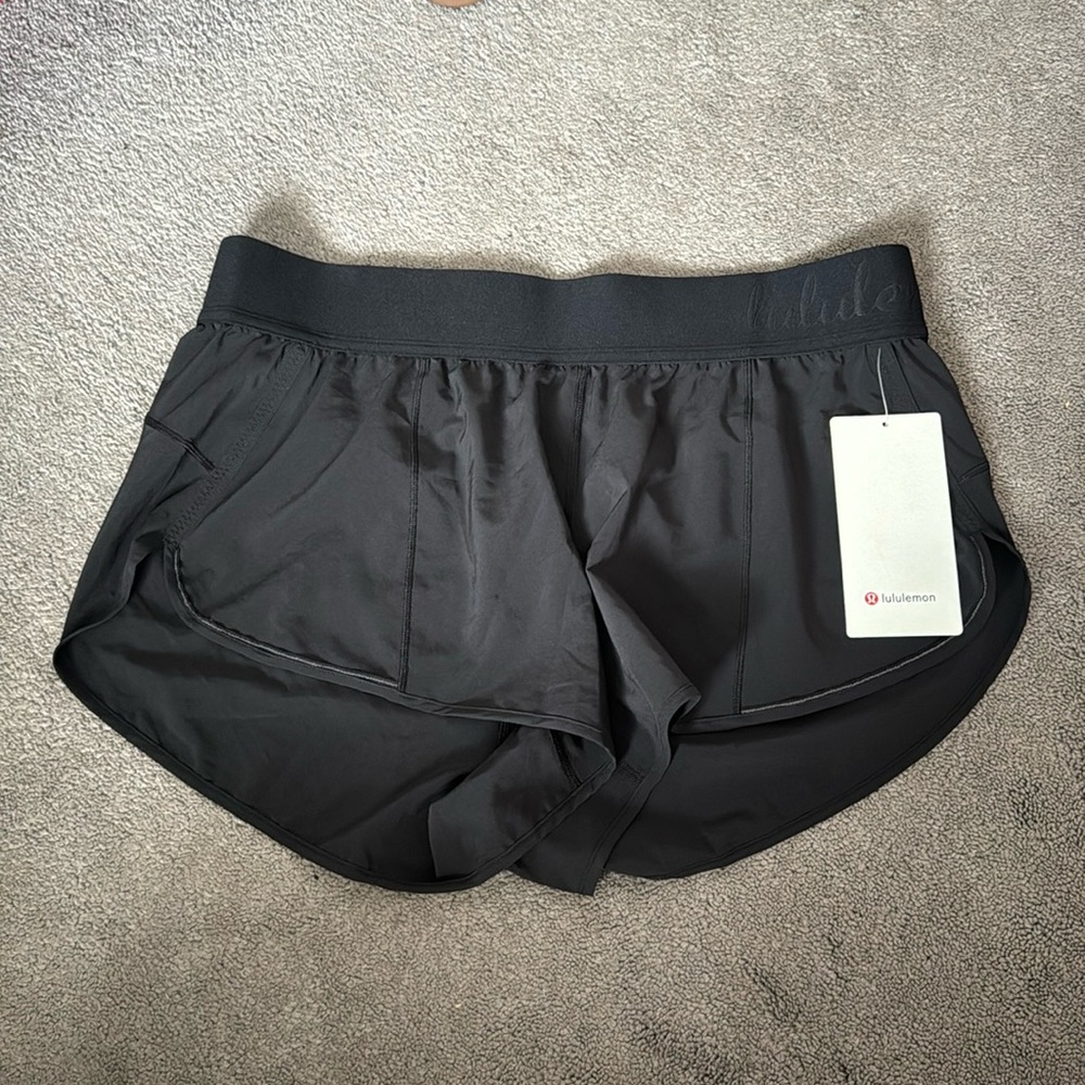 Lululemon Run Smoothly Short 3”